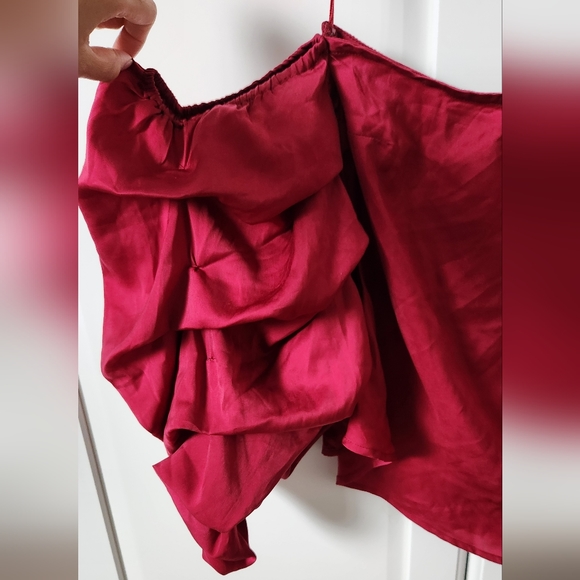 FASHION NOVA Red ruffles flamenco style blouse - Picture 8 of 11
